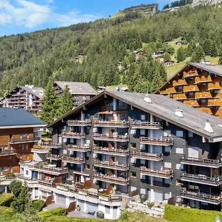 Capricorne Rs1 Sur La Place Du Village A * Anzère