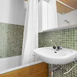 Apartment Capricorne Rs1 Sur La Place Du Village A Anzere
